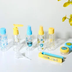 Kit Da Viaggio Smiley World (10Pz)*MINISO Best